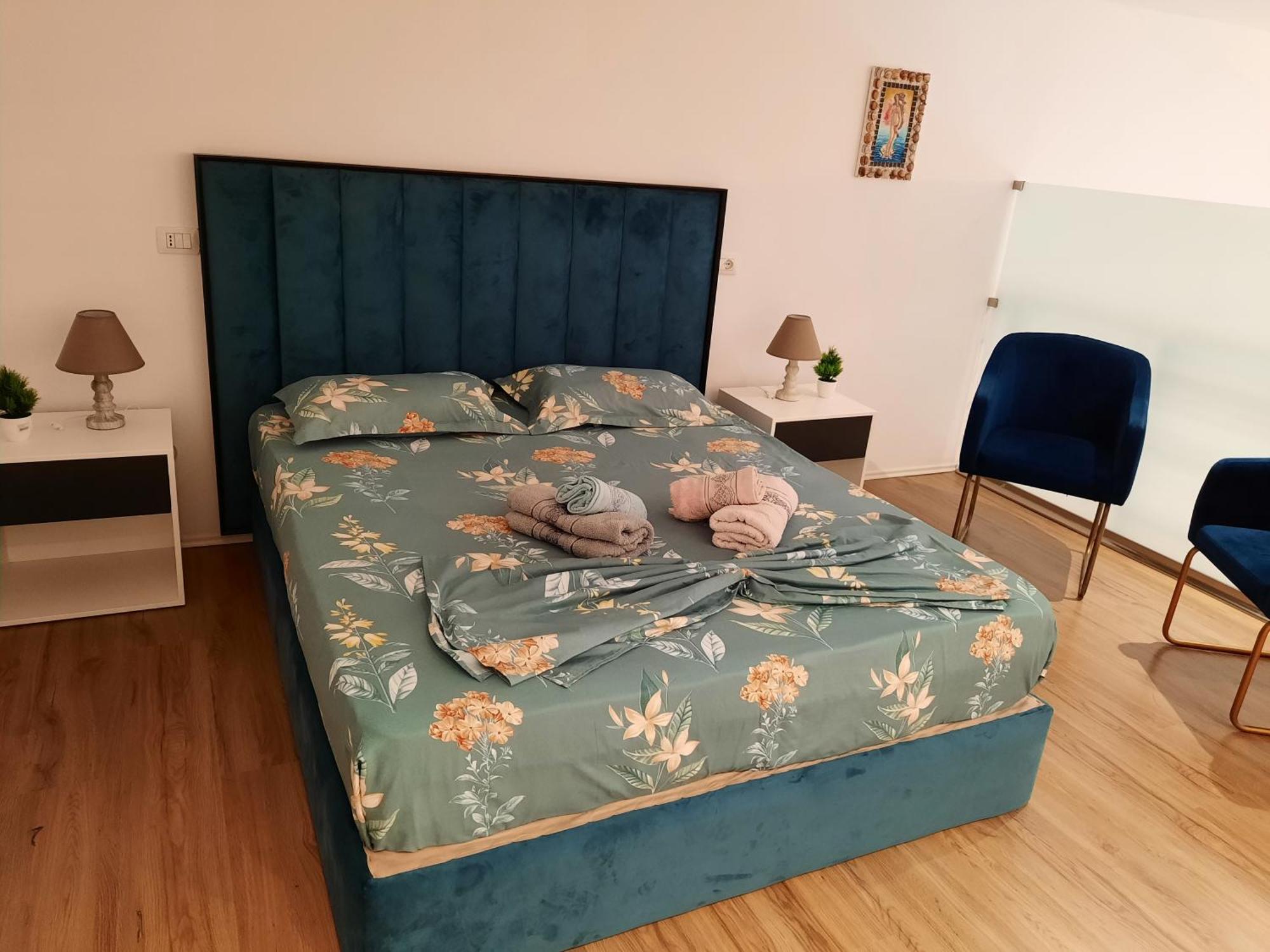 Apartament Me Qera Dublex Lungomare Vlora Szoba fotó